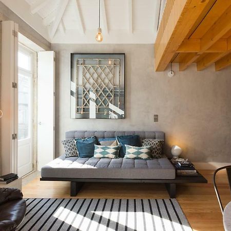 Gold & Grey Loft Almada Apartman Porto Kültér fotó